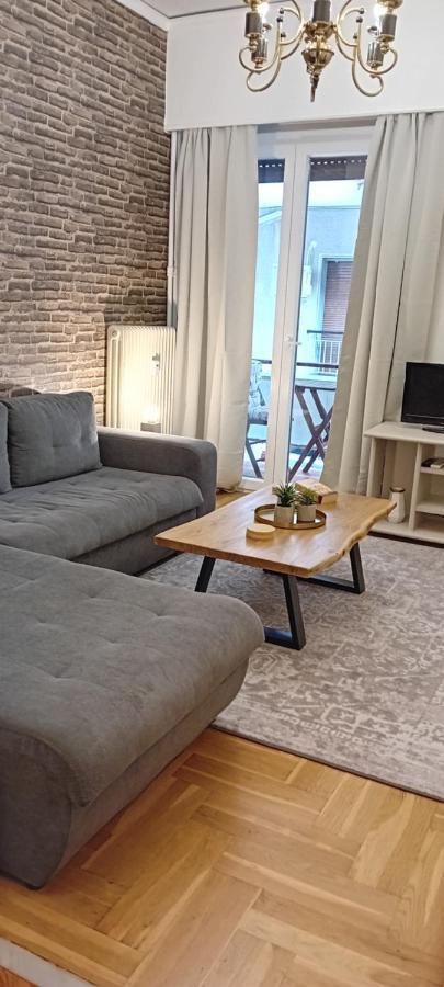 شقة Joanna'S Heart Of Athens One Br Charm Balcony View Walk To Tourist Spots المظهر الخارجي الصورة